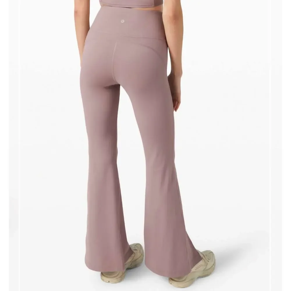 Lululemon‎ In The Groove Flare Pant in Violet Verbena size 4